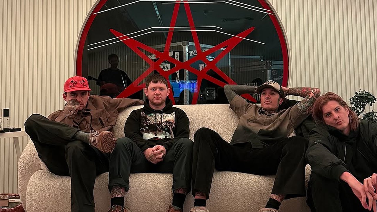 Oliver Sykes Ungkap Bring Me The Horizon Akan Segera Hiatus, Ini Alasannya