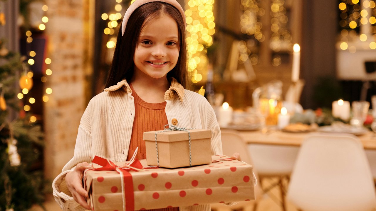 Cari Kado Natal untuk Anak? Temukan 10 Rekomendasi Hadiah yang Tak Terlupakan bagi Mereka