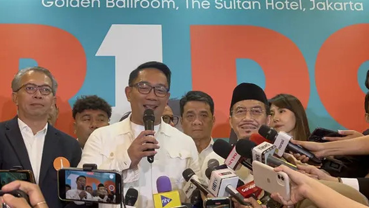 Calon Gubernur (Cagub) Jakarta nomor urut 1 Ridwan Kamil (RK) di Hotel Sultan, Jakarta Pusat, Rabu (27/11/2024).