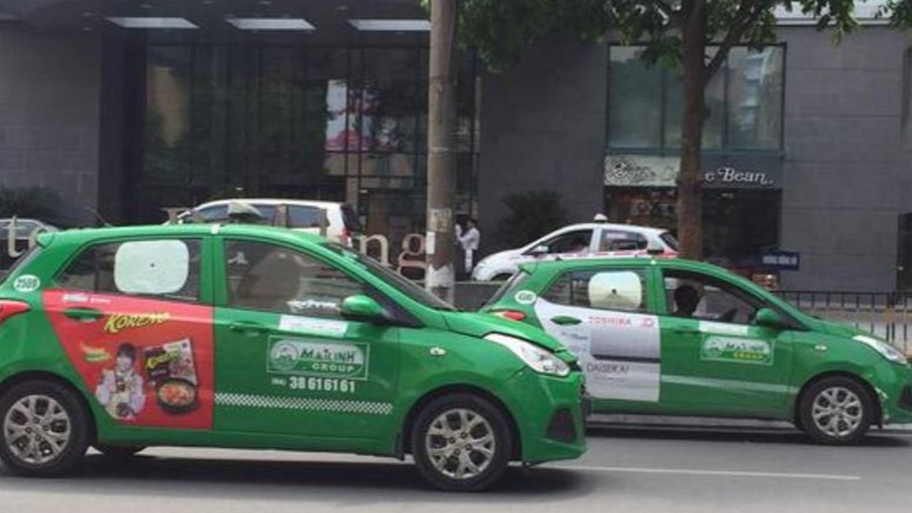 Perusahaan taksi terbesar di Vietnam, Mai Linh Group, berencana menggunakan 10 ribu taksi listrik dalam sepuluh tahun ke depan.