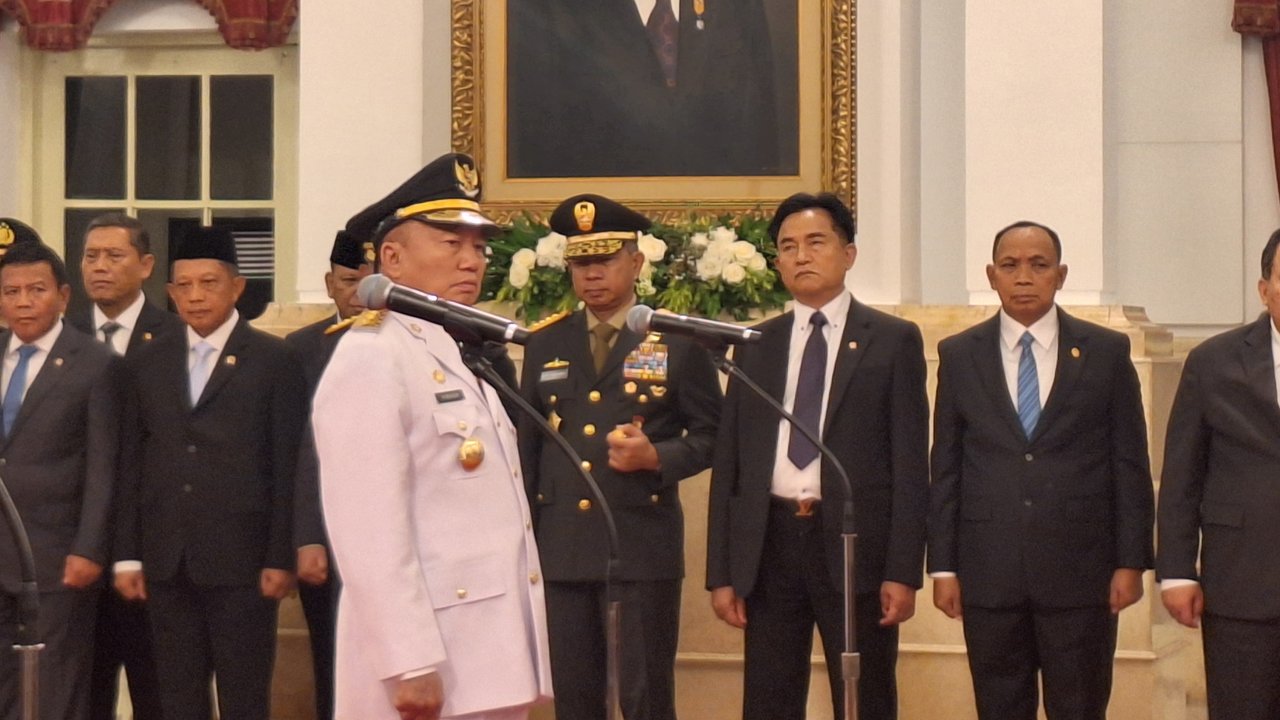 Prabowo Lantik Muhidin Jadi Gubernur Kalimantan Selatan Gantikan Sahbirin Noor