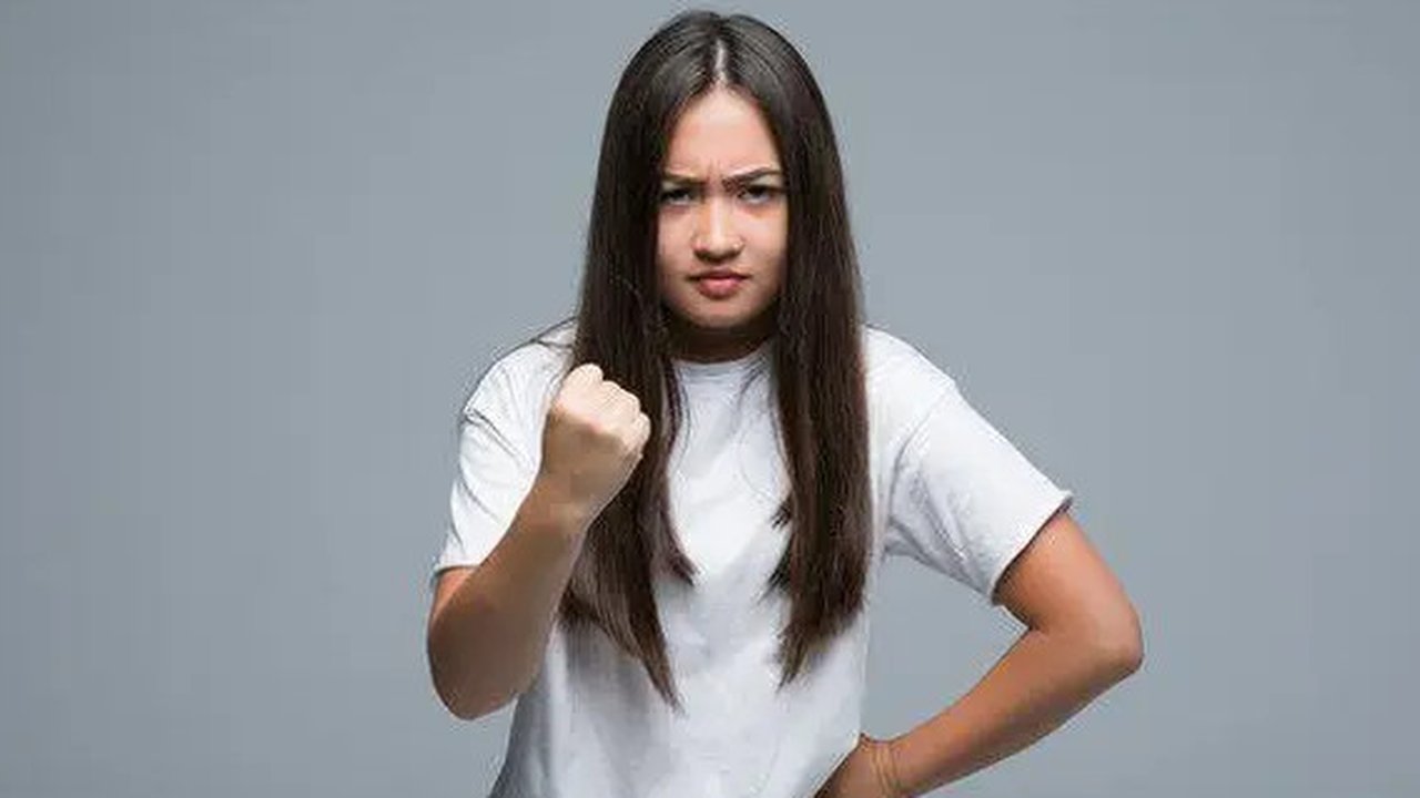 Ilustrasi sombong, angkuh, wanita, marah. (Freepik)