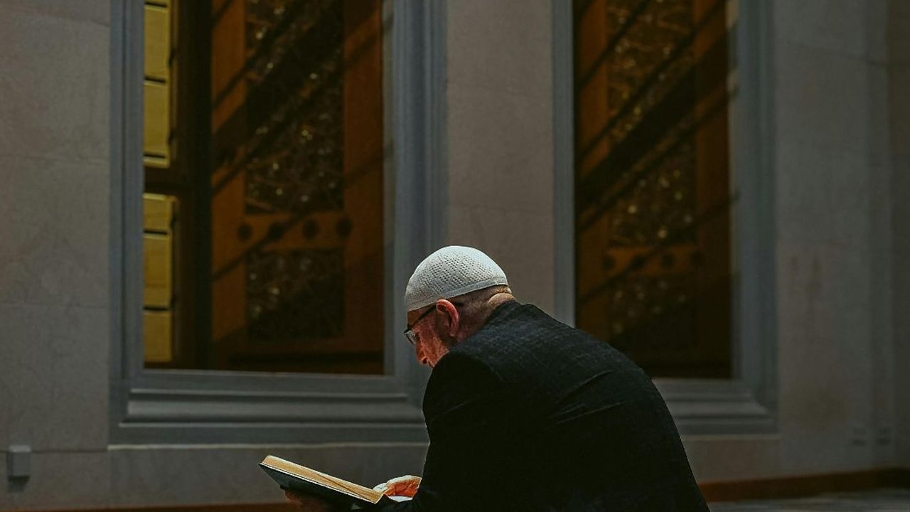 Kata-Kata Islami Dunia Hanya Sementara, Sebagai Bahan Renungan Hidup