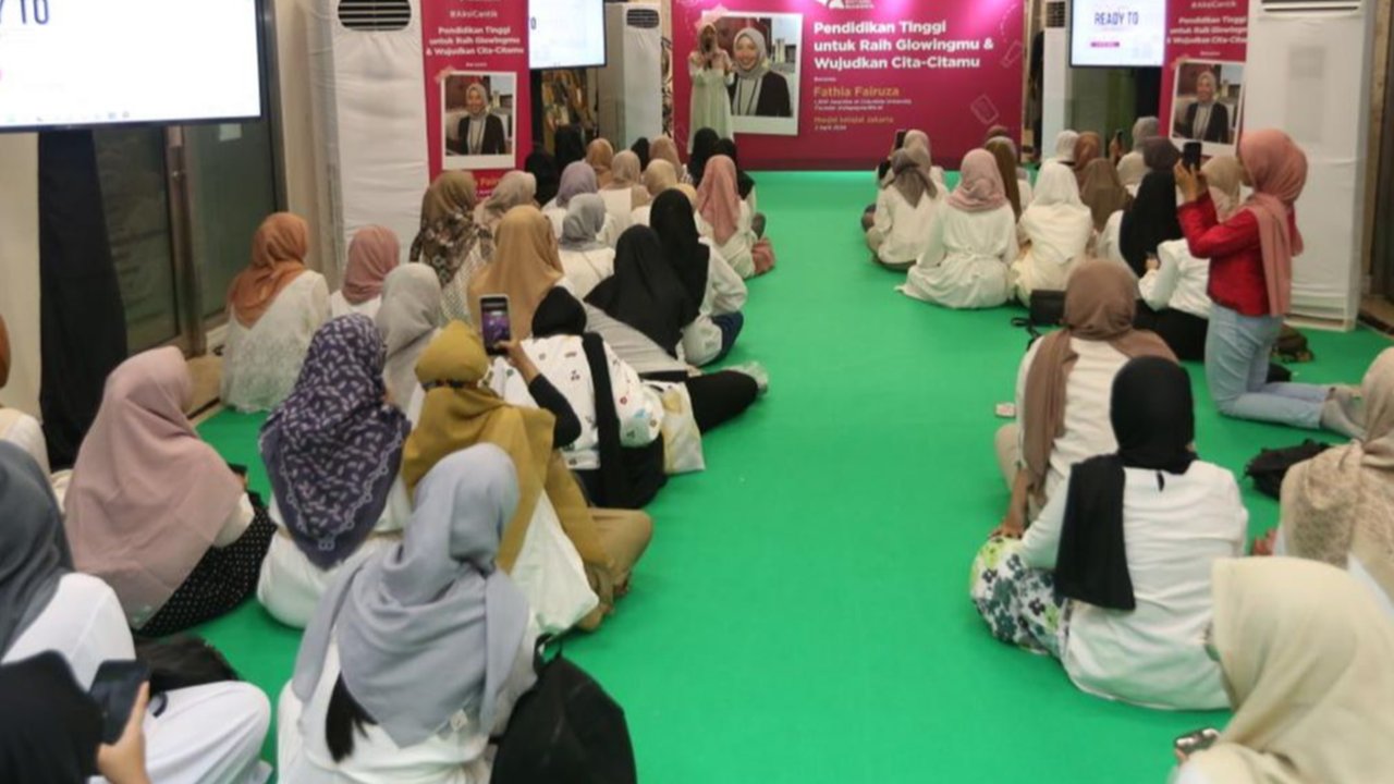 Plt. Direktur Jenderal Komunikasi Publik dan Media Kementerian Komunikasi dan Digital, Molly Prabawaty