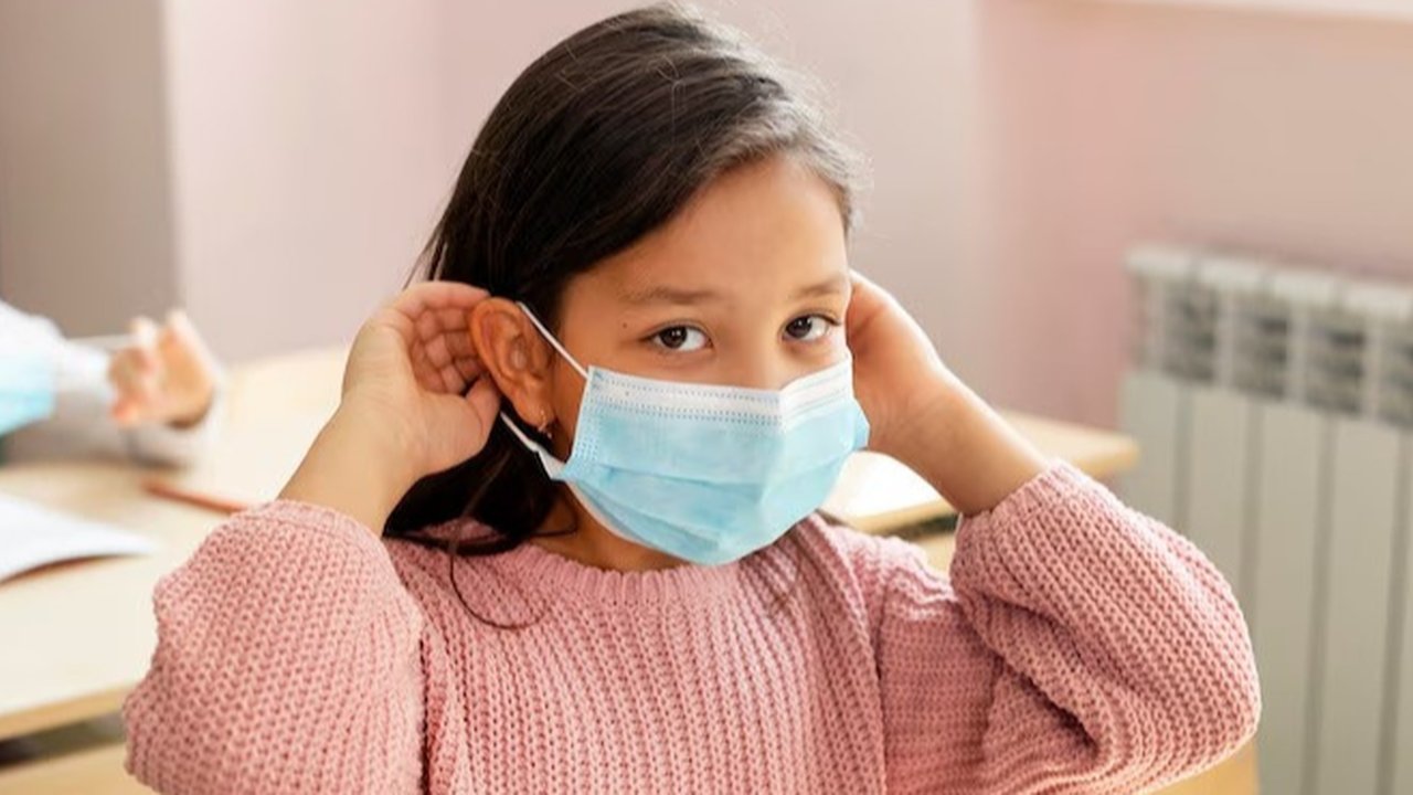 Mencegah Flu Singapura pada anak ketika mudik lebaran. (Foto: Freepik)