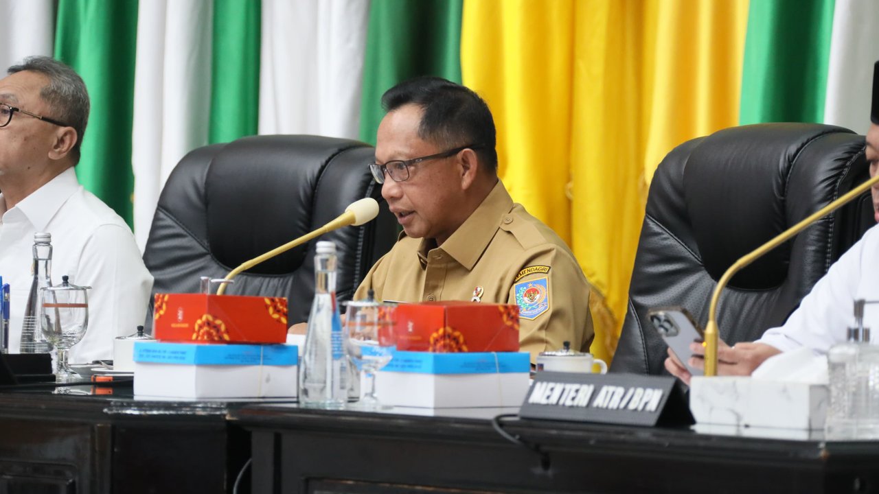 Presiden Prabowo Subianto dan Mendagri Tito Karnavian