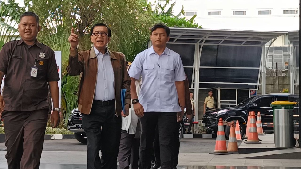 Sebelumnya, dalam kasus ini KPK telah menetapkan 14 orang tersangka. Mereka dibagi ke dalam kelompok, yakni penerima dan pemberi suap. (Liputan6.com/Angga Yuniar)