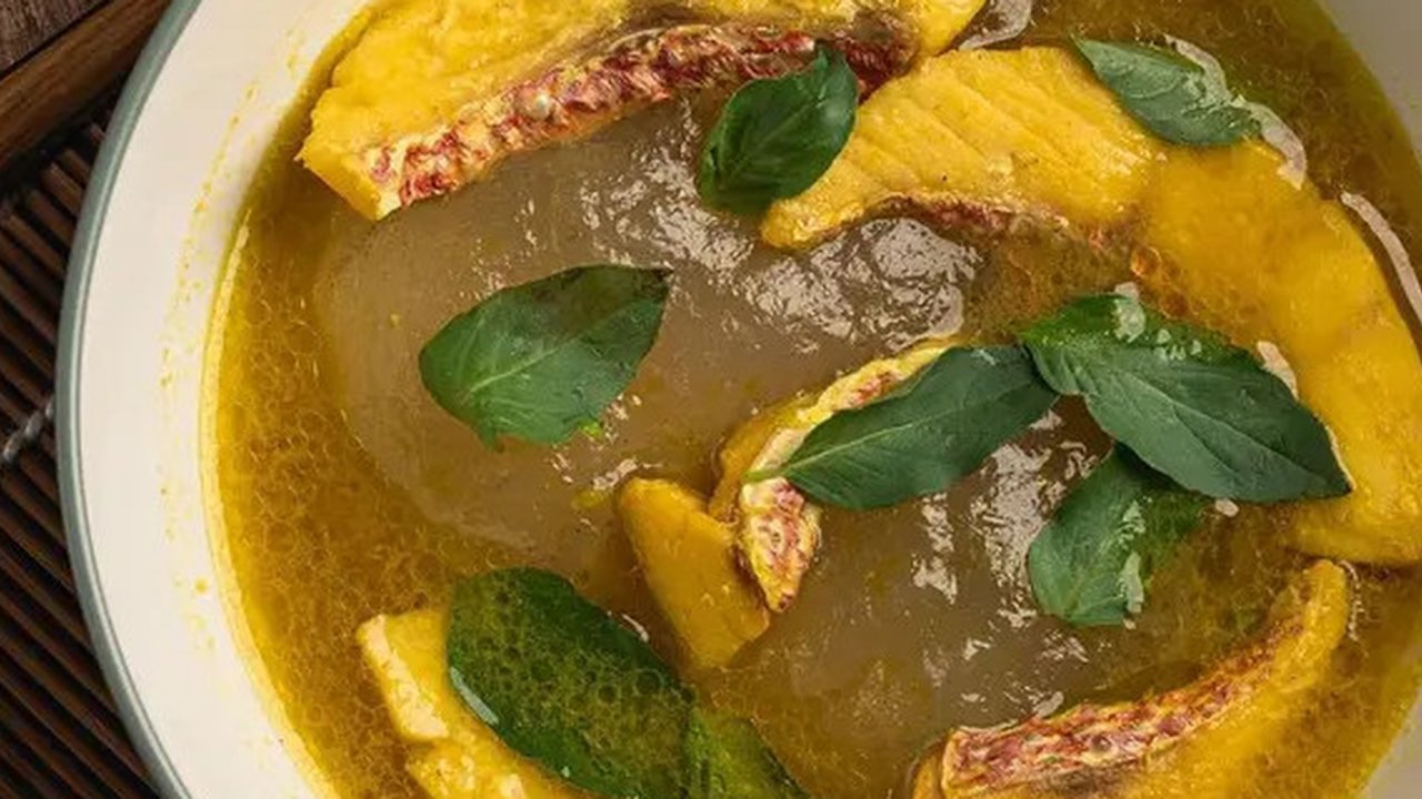 Papeda dan Ikan Kuah Kuning (Dok. Cookpad/@monica_novara)