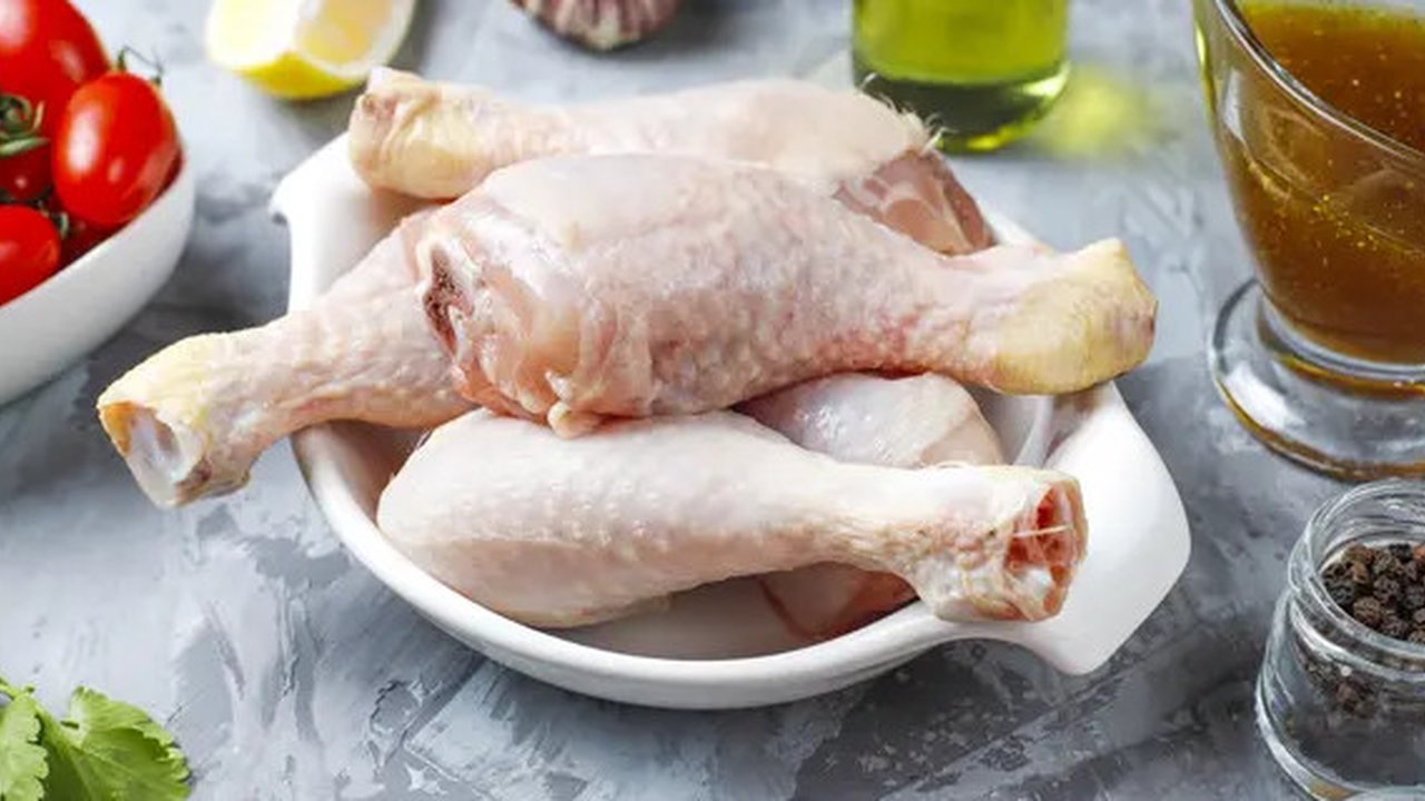 Ilustrasi daging ayam