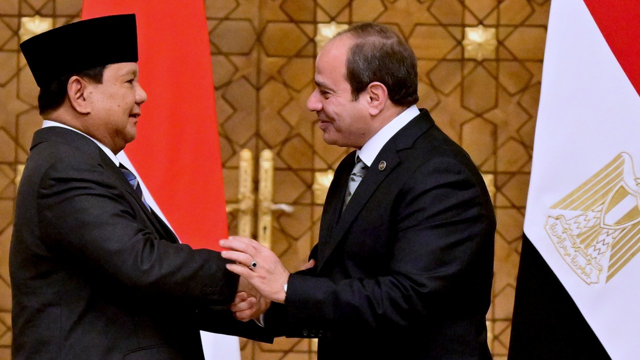 Prabowo Bertemu Mahasiswa Indonesia di Al-Azhar Mesir