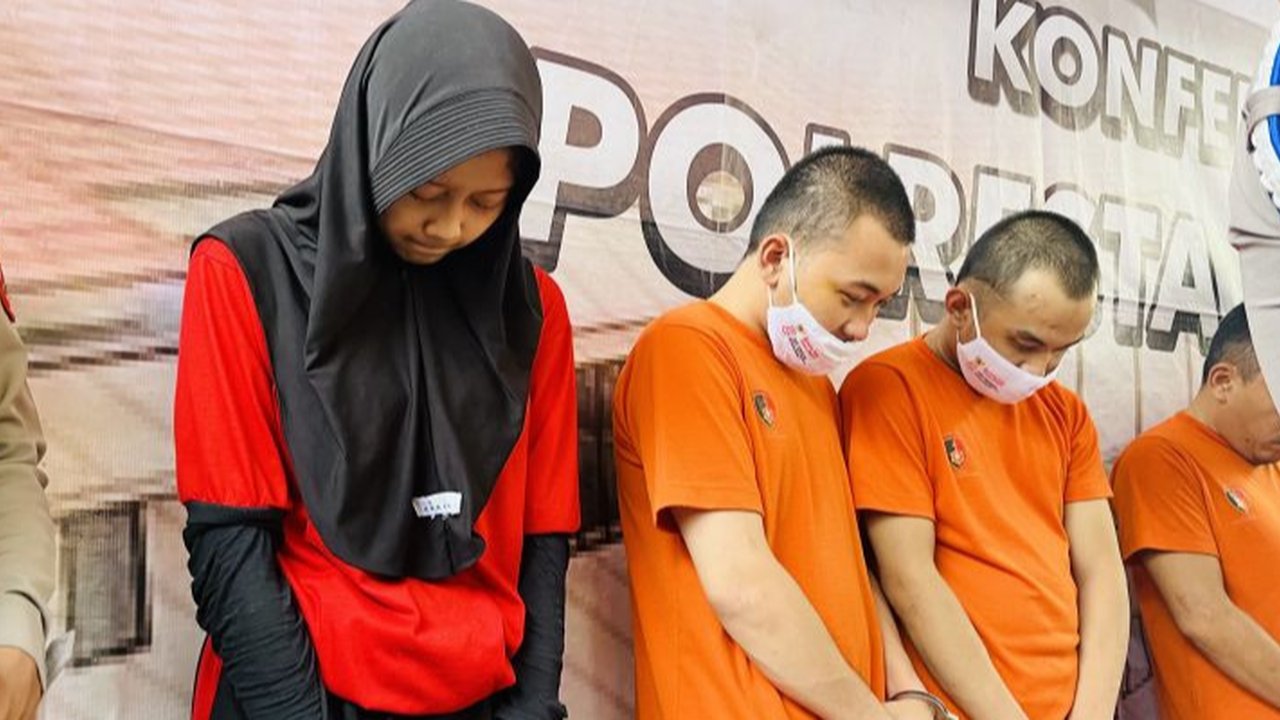 dalam konferensi pers, Kamis,