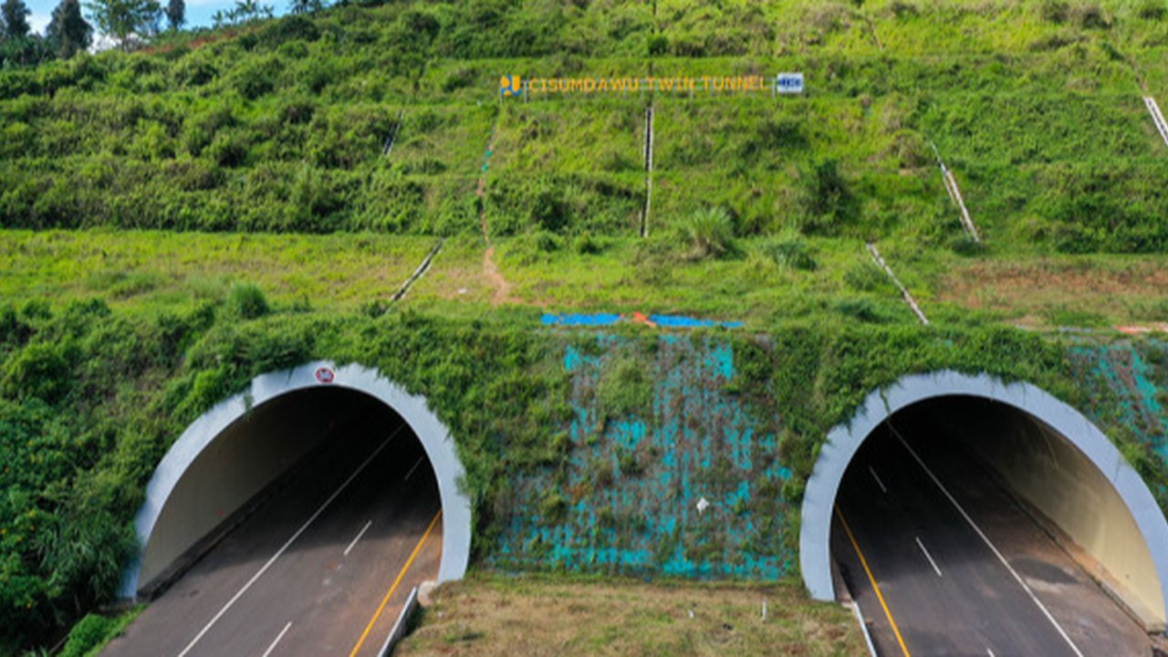 Ini yang Membuat Tol Cisumdawu Jadi Pilihan Terbaik Perjalanan antara Bandung dan Cirebon