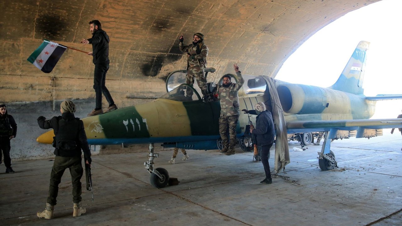 Pasukan Pemberontak Rebut Kota Aleppo di Suriah