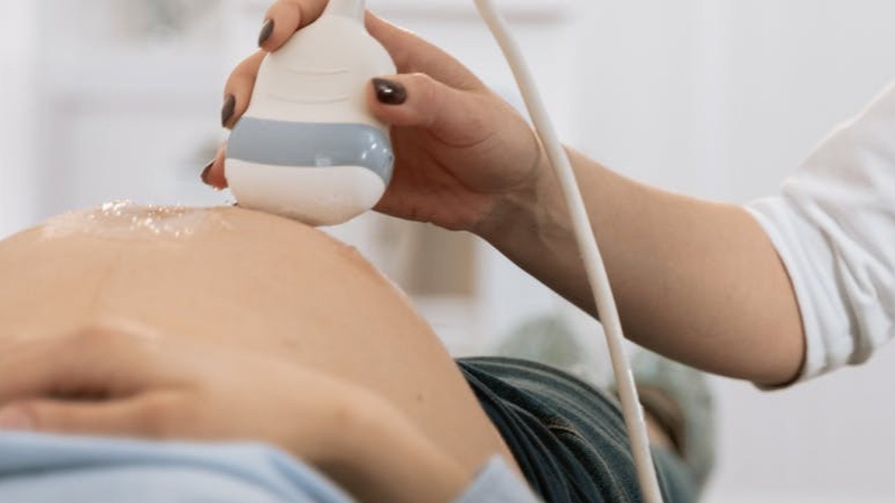 Ilustrasi Pemeriksaan Kehamilan Credit: pexels.com/Mart