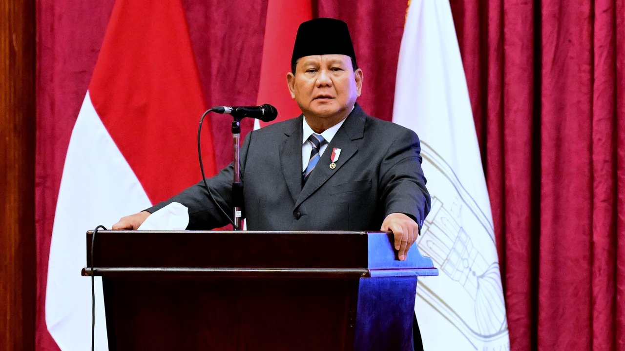 Prabowo Bertemu Mahasiswa Indonesia di Al-Azhar Mesir