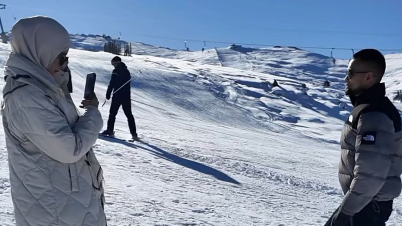 Momen Lucu Shireen Sungkar dan Teuku Wisnu Saat Foto-foto, Fakta di Balik Caption 'Cape Banget'
