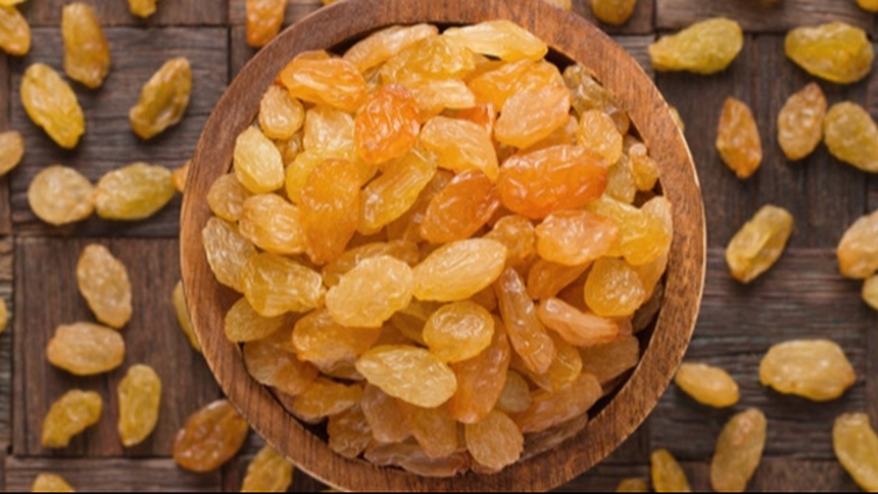 10 Manfaat Kismis Bagi Kesehatan Tubuh yang Jarang Diketahui