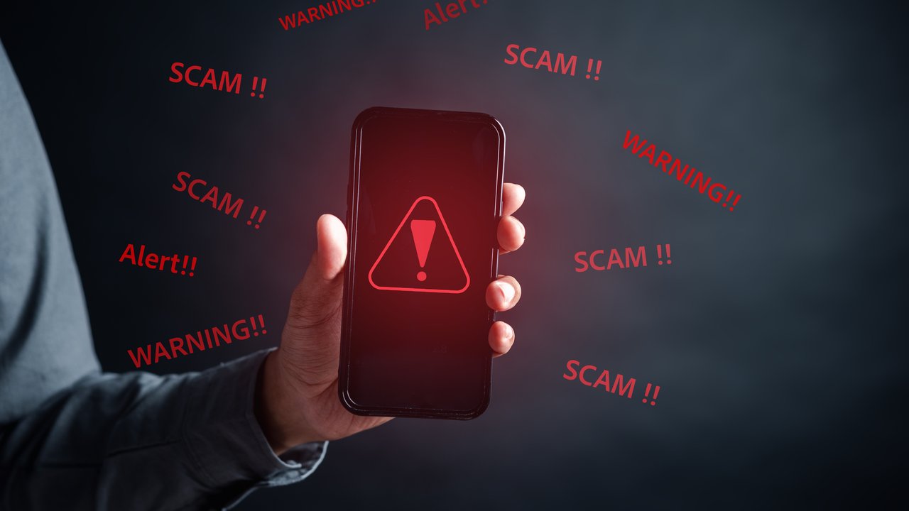 Ilustrasi penipuan online. (champlifezy/Depositphotos.com)