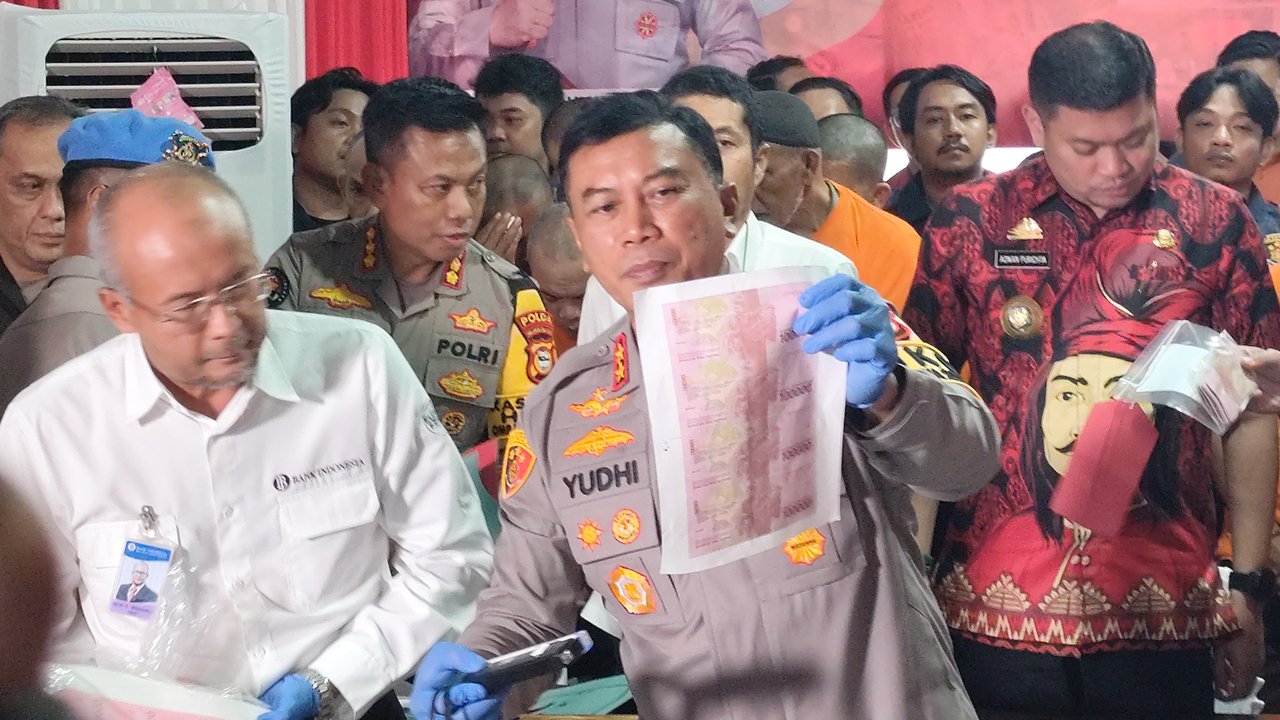 uang palsu di UIN Alauddin Makassar