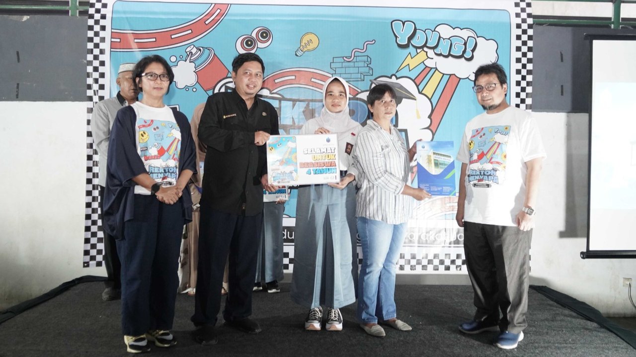 Universitas Mercu Buana Beri Beasiswa untuk Siswa pada Acara Rektor Menyapa 2024