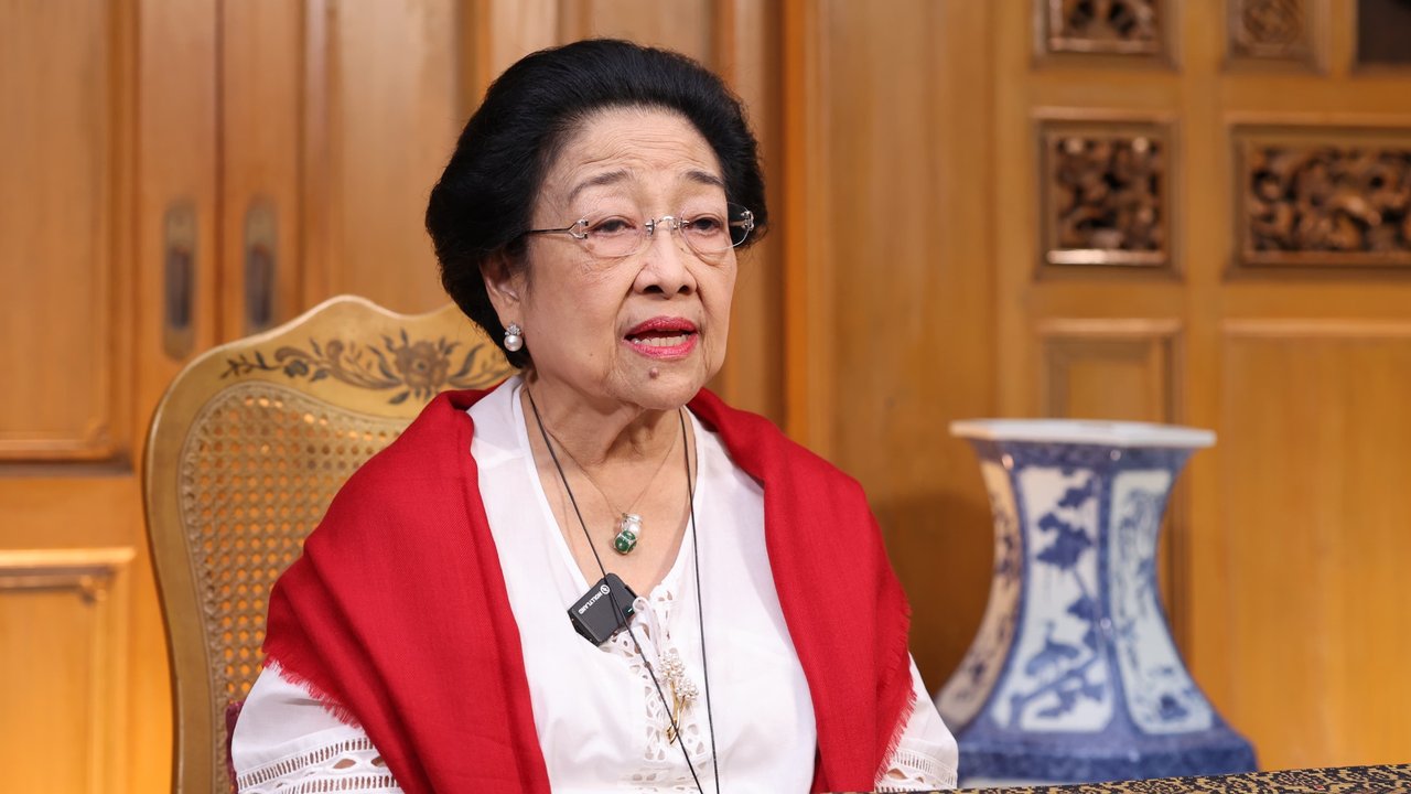Ketua Umum PDI Perjuangan (PDIP) Megawati Soekarnoputri menyampaikan sikap resmi partainya terkait hasil penghitungan sementara Pilkada 2024. (Foto: Dokumentasi PDIP).