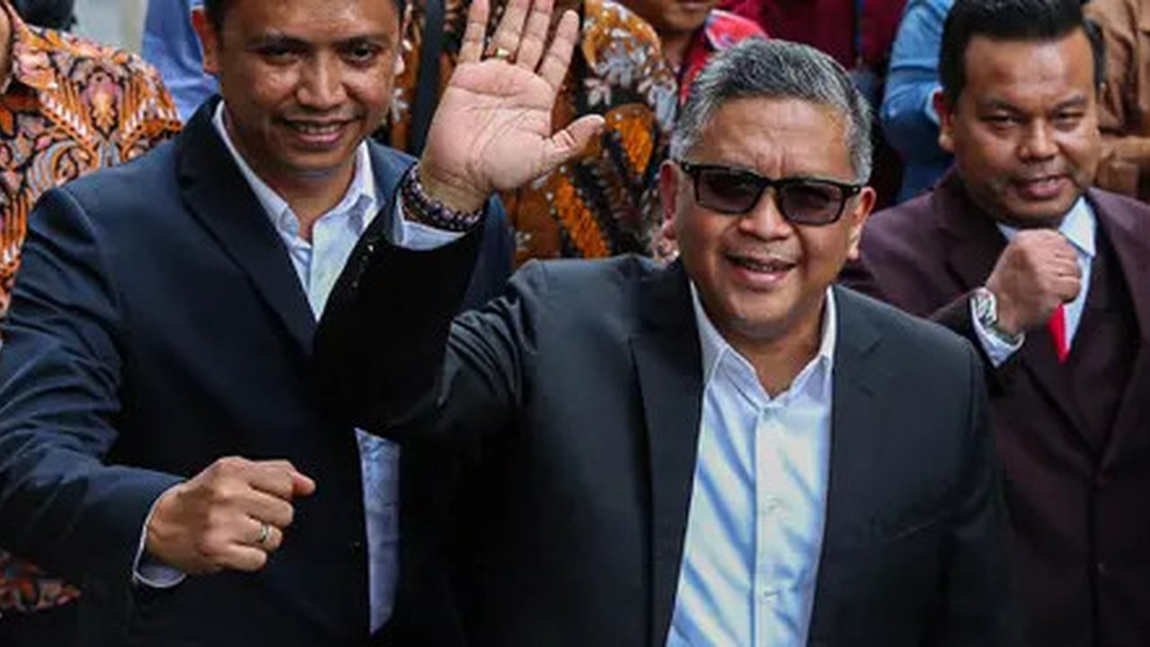Sebelumnya, dalam kasus ini KPK telah menetapkan 14 orang tersangka. Mereka dibagi ke dalam kelompok, yakni penerima dan pemberi suap. (Liputan6.com/Angga Yuniar)