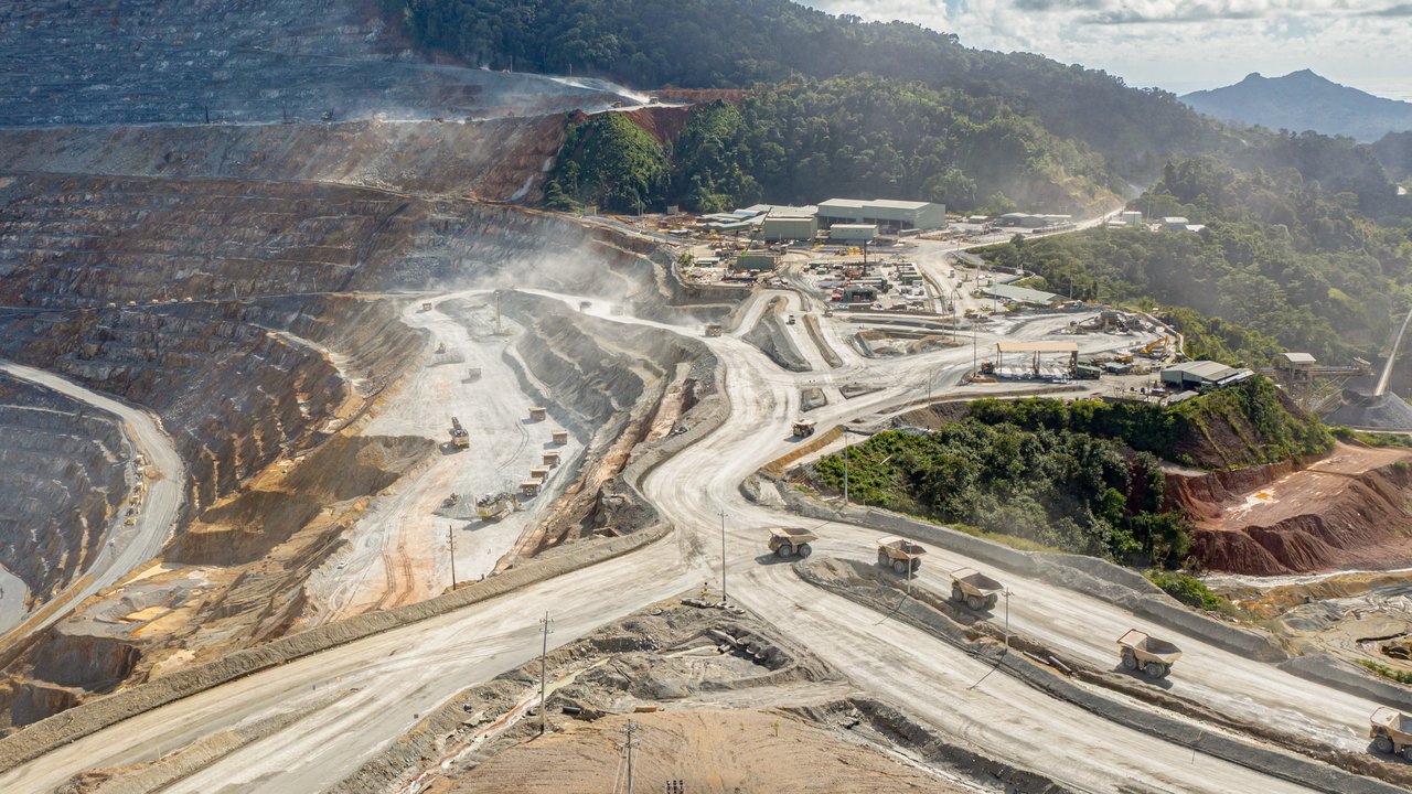 Smelter tembaga PT Freeport Indonesia (PTFI) melalui PT Smelting yang berlokasi di Kabupaten Gresik, Jawa Timur. (Dok MIND ID.