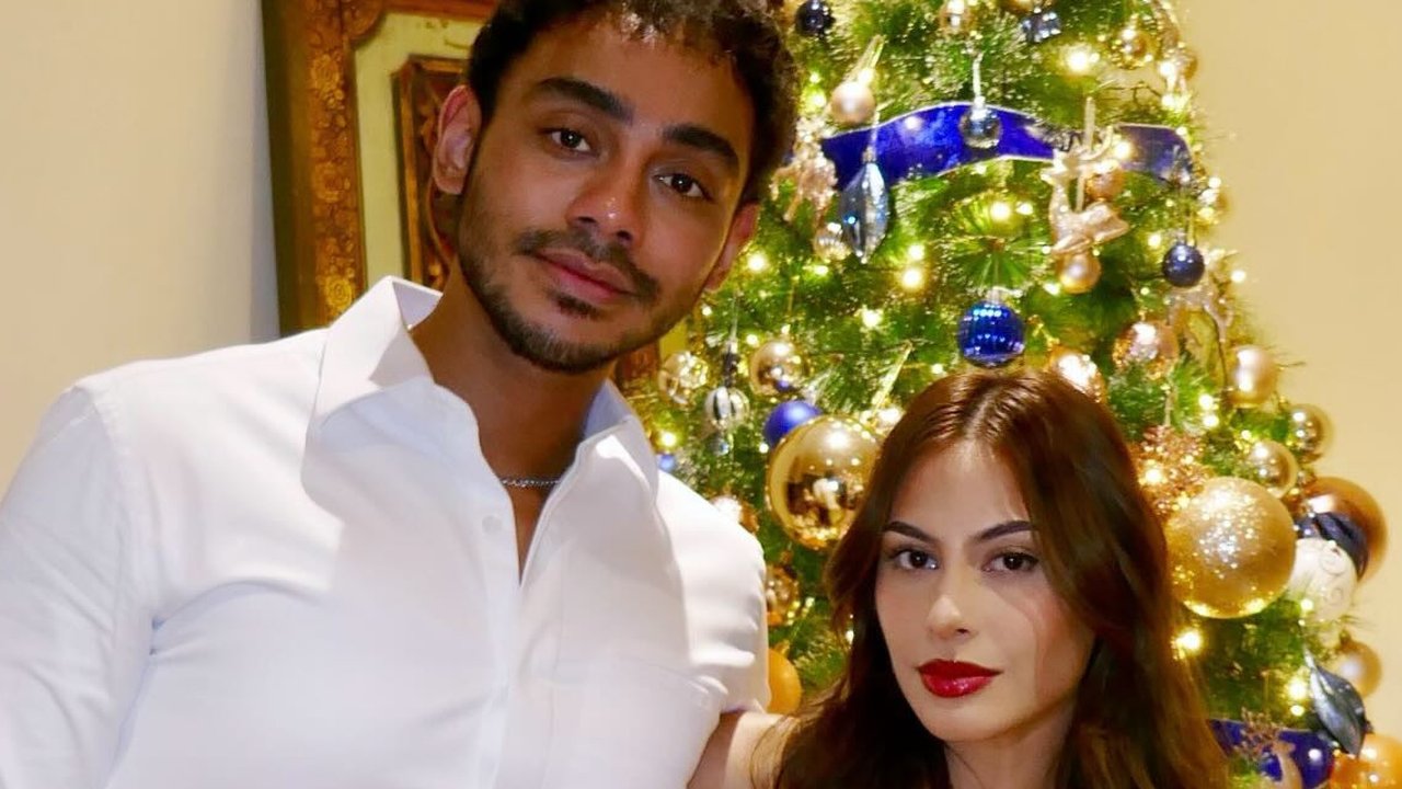 7 Potret Rafi Haikal Anak Zulkifli Hasan Ikut Rayakan Natal Valerie Thomas dan Keluarga, Tampil Kompak
