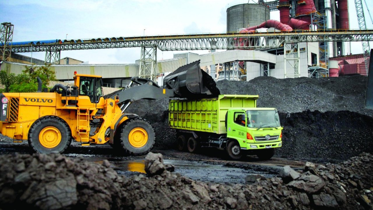 <p>MIND ID, BUMN Holding Industri Pertambangan Indonesia, terus memperkuat hilirisasi batu bara. (Foto: MIND ID)</p>