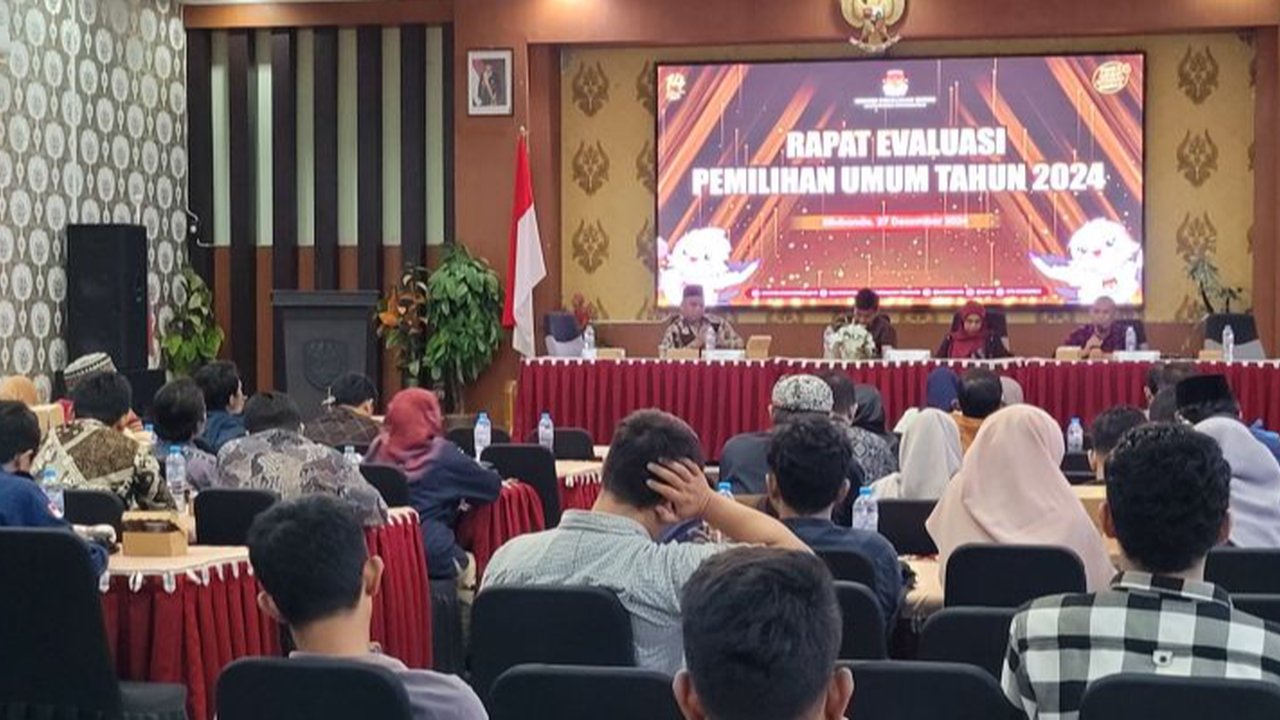 Dugaan pelanggaran puluhan PPK dan PPS di Jatim