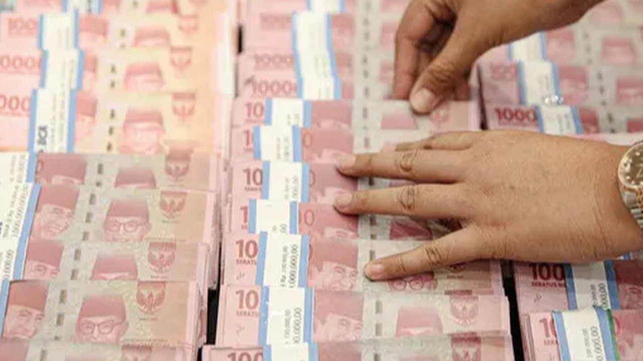 Uang palsu resahkan warga Sulsel (Liputan6.com/Fauzan)