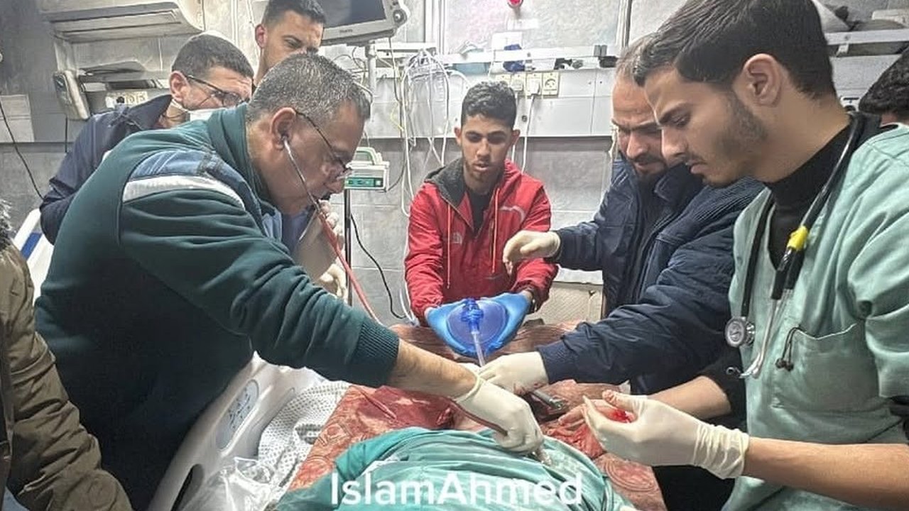 Israel mengebom Suriah setelah penggulingan rezim Bashar Al-Assad.