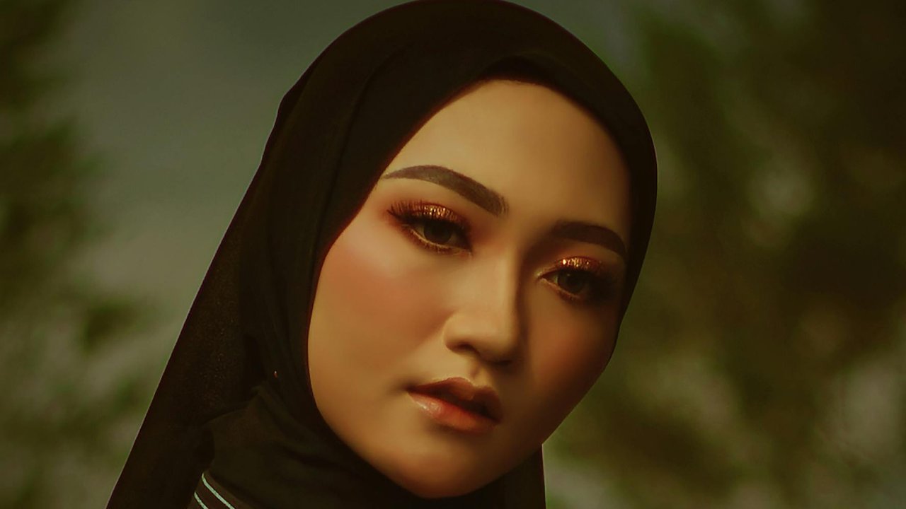 5 Inspirasi Model Batik Atasan Wanita Terbaru, Modern dan Elegan untuk Berbagai Acara