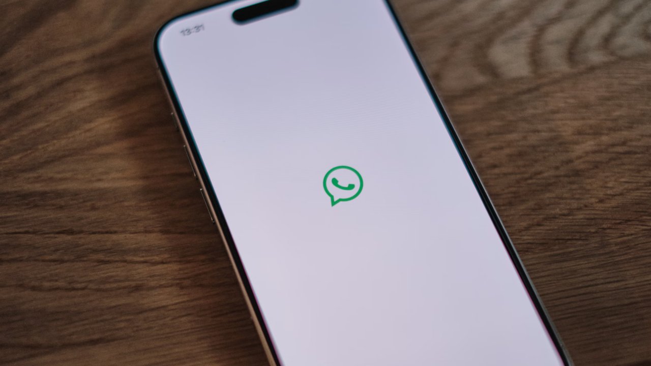 Cara Sadap WhatsApp Tanpa Sentuh HP, Memang Bisa?