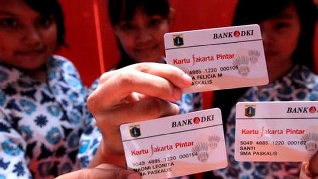 Kartu Jakarta Pintar.