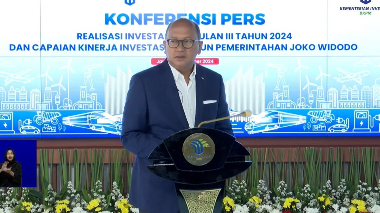 Rosan Roeslani saat konferensi pers terkait Realisasi Investasi Triwulan III 2024