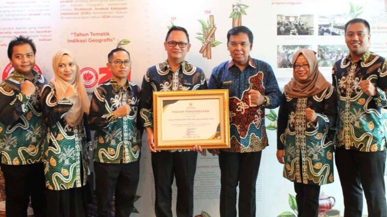Dinas Perkebunan Kaltim raih Penghargaan Indikasi Geografis Nasional