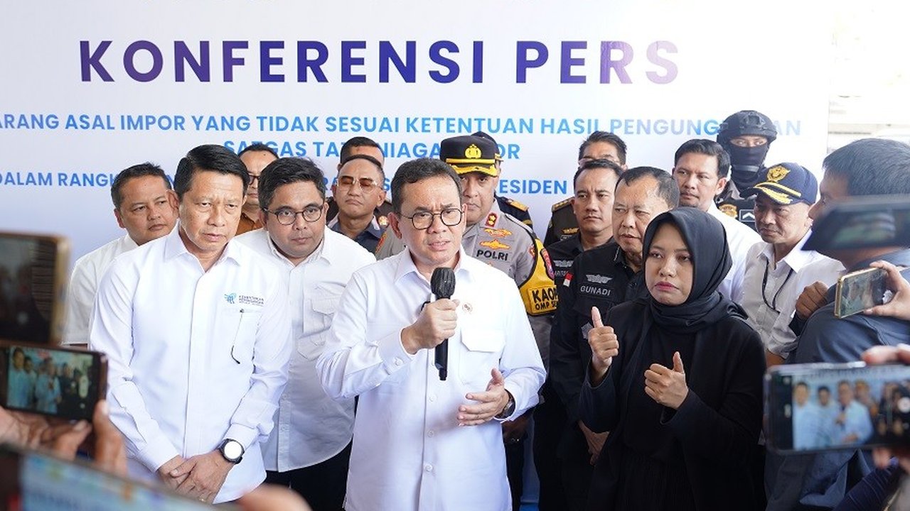 Mendag Budi Amankan Produk Keramik Ilegal Rp9,8M di Surabaya