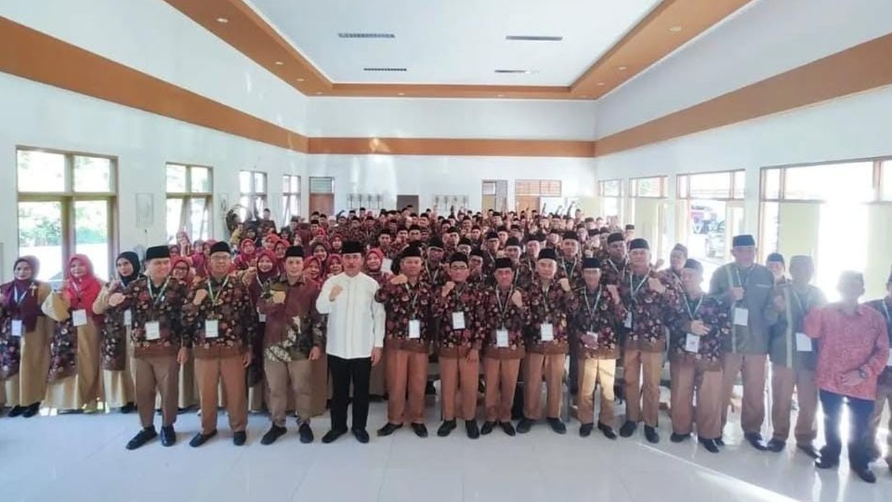 Pelantikan dewan hakim dan dewan pengawas MTQ ke-45 Kukar