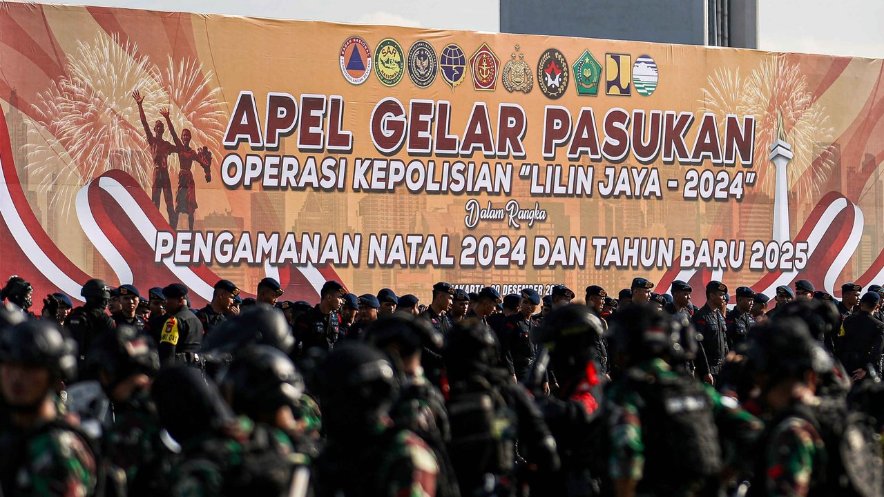 PT Jasa Marga (Persero) Tbk. mencatat sebanyak 467.300 kendaraan kembali ke wilayah Jabotabek pada Libur Hari Natal 2024 yang jatuh pada periode Kamis-Sabtu ...