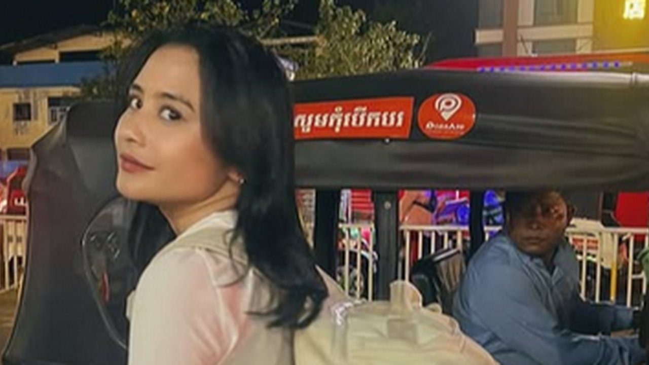 Potret Cantik Prilly Latuconsina Liburan Bareng Omara Esteghlal ke Kamboja, Sudah Resmi Go Public?