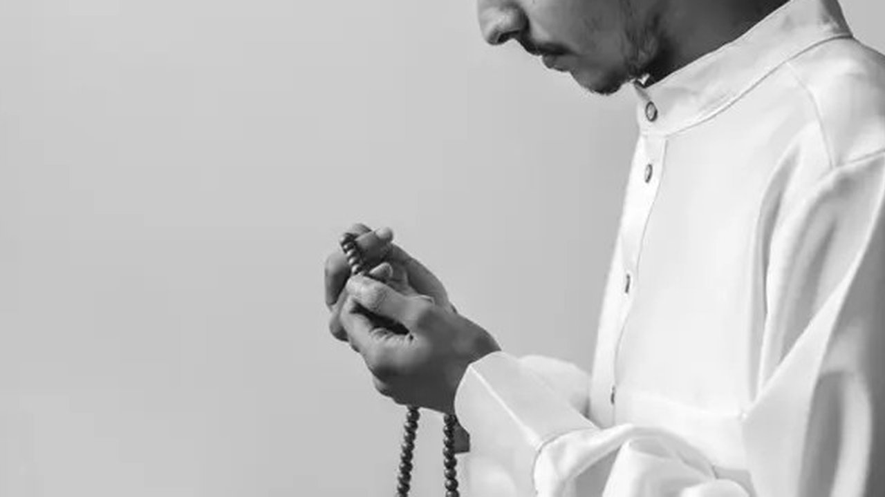 KH. Ahmad Bahauddin / Gus Baha (Instagram)