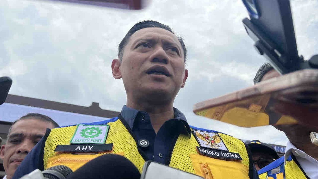 Menteri Koordinator Bidang Infrastruktur dan Pembangunan Kewilayahan (Menko Infra) Agus Harimurti Yudhoyono (AHY) menekankan pembangunan infrastruktur ...