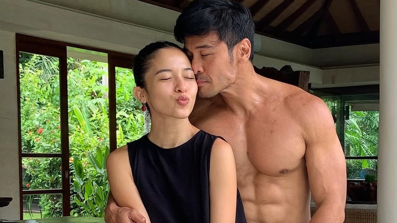 Chicco Jerikho Pamer Kemesraan dengan Putri Marino di Bali, Netizen: Pasangan Favorit