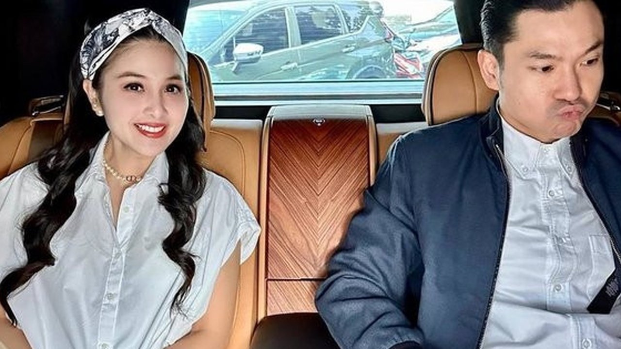 Sandra Dewi dan Harvey Moeis yang dikenal sebagai pasangan tajir melintir, diketahui memiliki kekayaan yang melimpah. Meski kini sedang tersandung kasus korupsi ratusan triliun, namun aset Sandra tidak bisa dibilang sedikit.