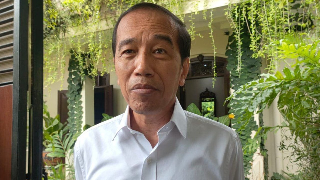 Presiden Ke-7 RI Joko Widodo (Jokowi) menegaskan tidak pernah meminta perpanjangan jabatan sebagai kepala negara."Ini saya ulangi lagi, tidak pernah yang ...