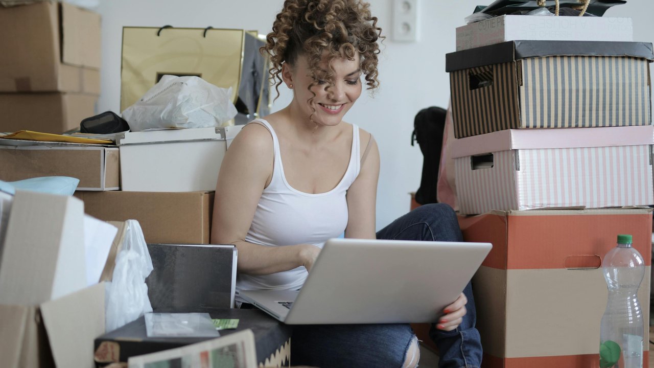 Ilustrasi Belanja Online