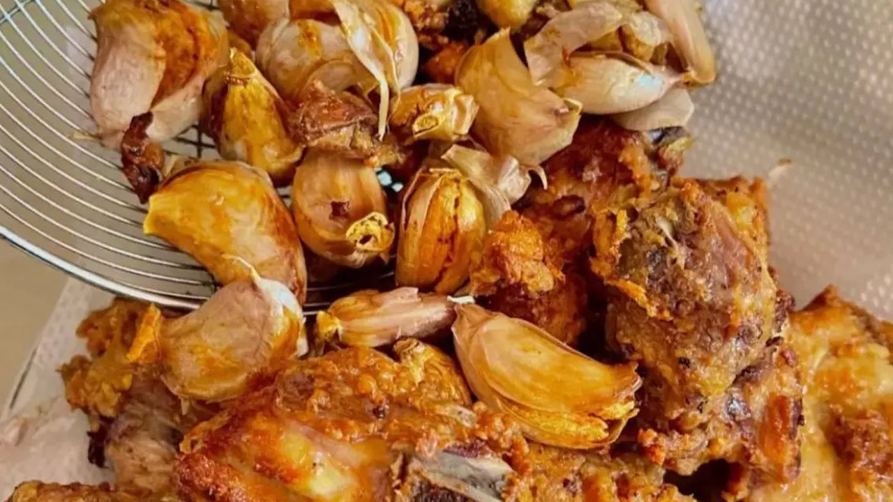 ayam goreng bawang putih