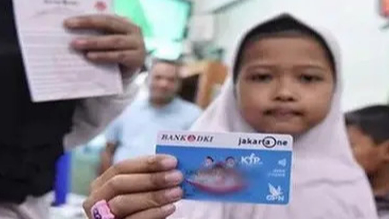 Kartu Jakarta Pintar.