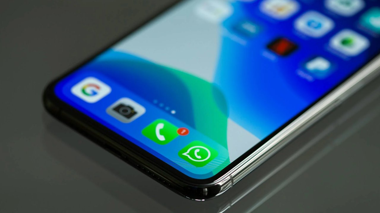 Cara Ngobrol dengan AI di WhatsApp, Bisa Bahas Topik Apapun